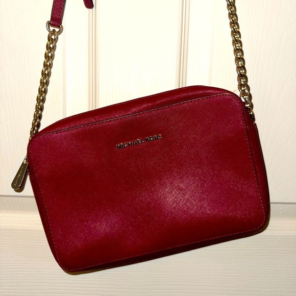 Michael Kors red leather gold tone hardware Crossbody bag - Picture 1 of 16
